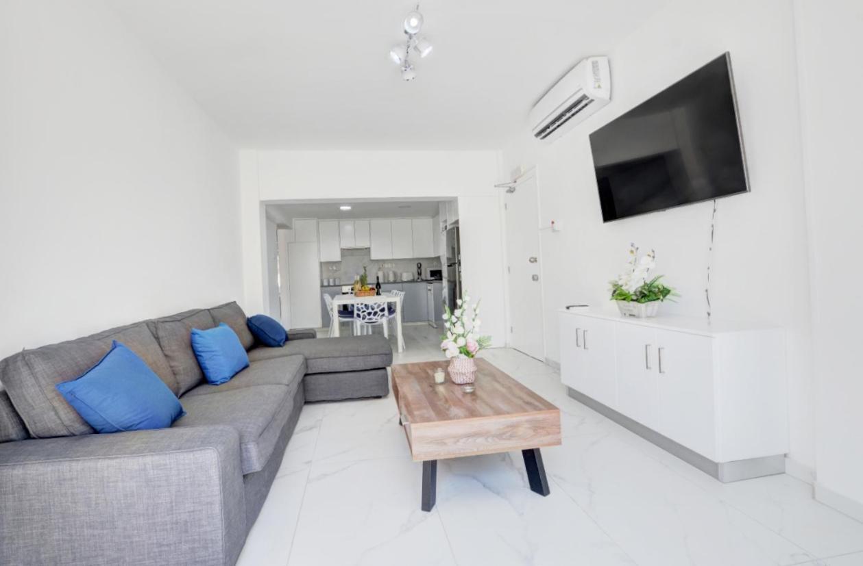 Myhome Delux, Ayia Napa 3 Bedroom With Pool Екстер'єр фото